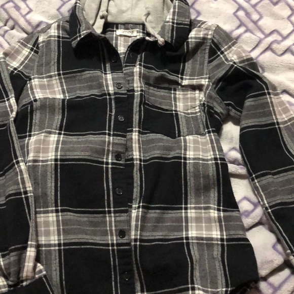 Black and white hoodie flannel - Picture 1 of 3